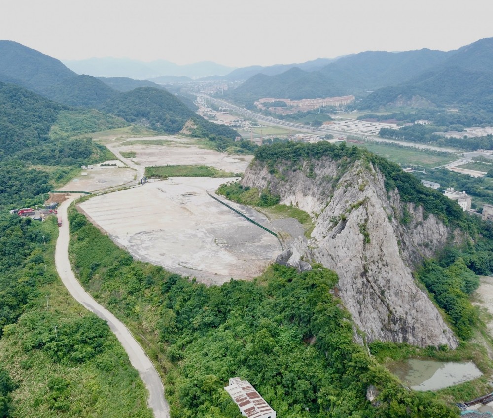 杭州大理石厂废弃矿山生态环境治理工程及水泥用石灰岩矿采矿权出让